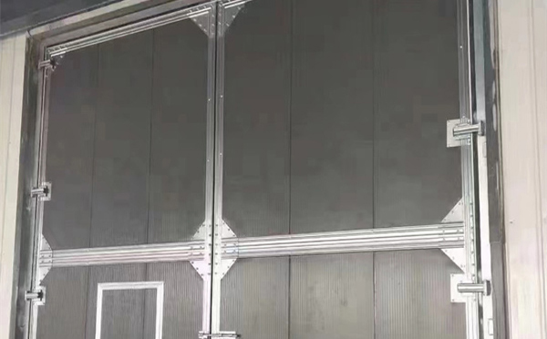 汉滨兰州厂房汉滨工业门选购与使用指南：打造高效安全的生产环境