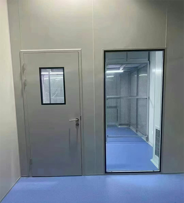 学校教学楼完成汉滨防火门标准化安装